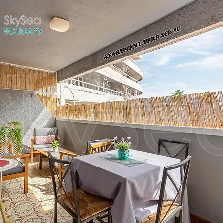 Skysea Puerto Marina Apartment