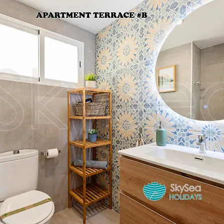 Skysea Puerto Marina Apartment *
