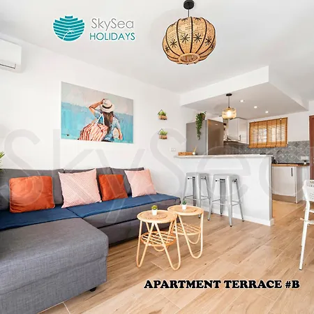Skysea Puerto Marina Apartment Benalmadena